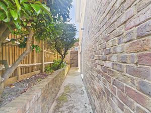 Side access- click for photo gallery